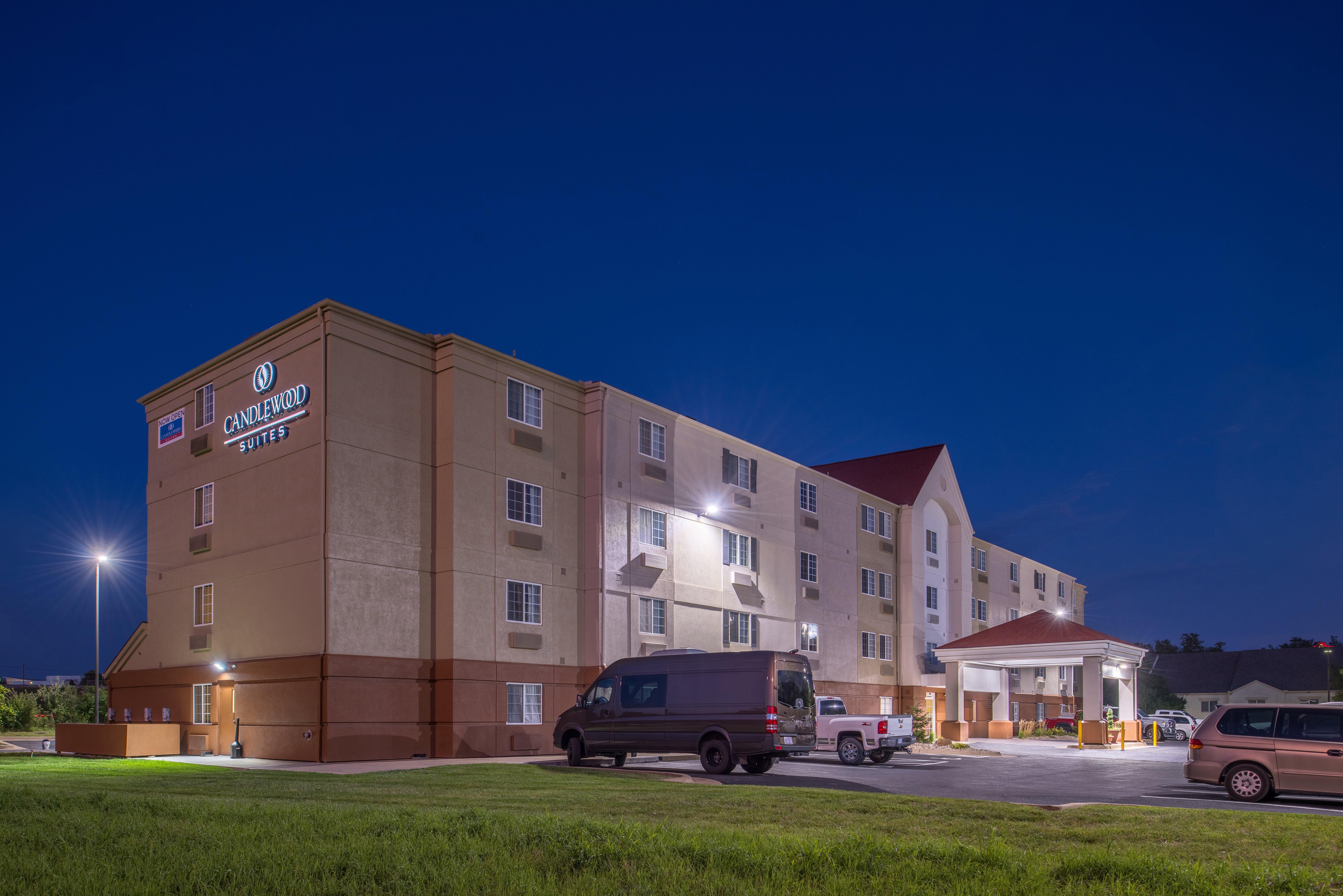 Candlewood Suites - Topeka West By Ihg Eksteriør bilde