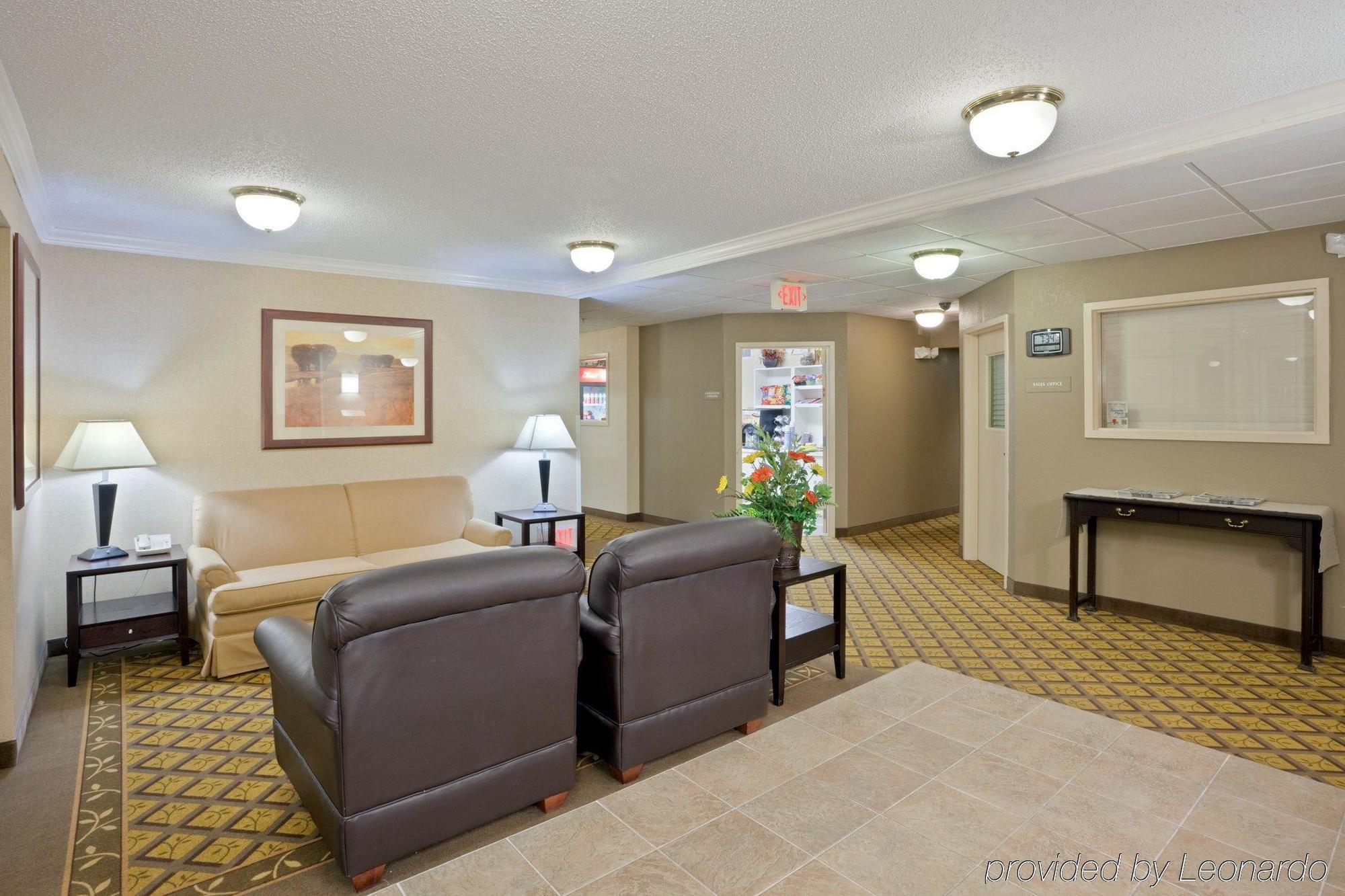 Candlewood Suites - Topeka West By Ihg Eksteriør bilde